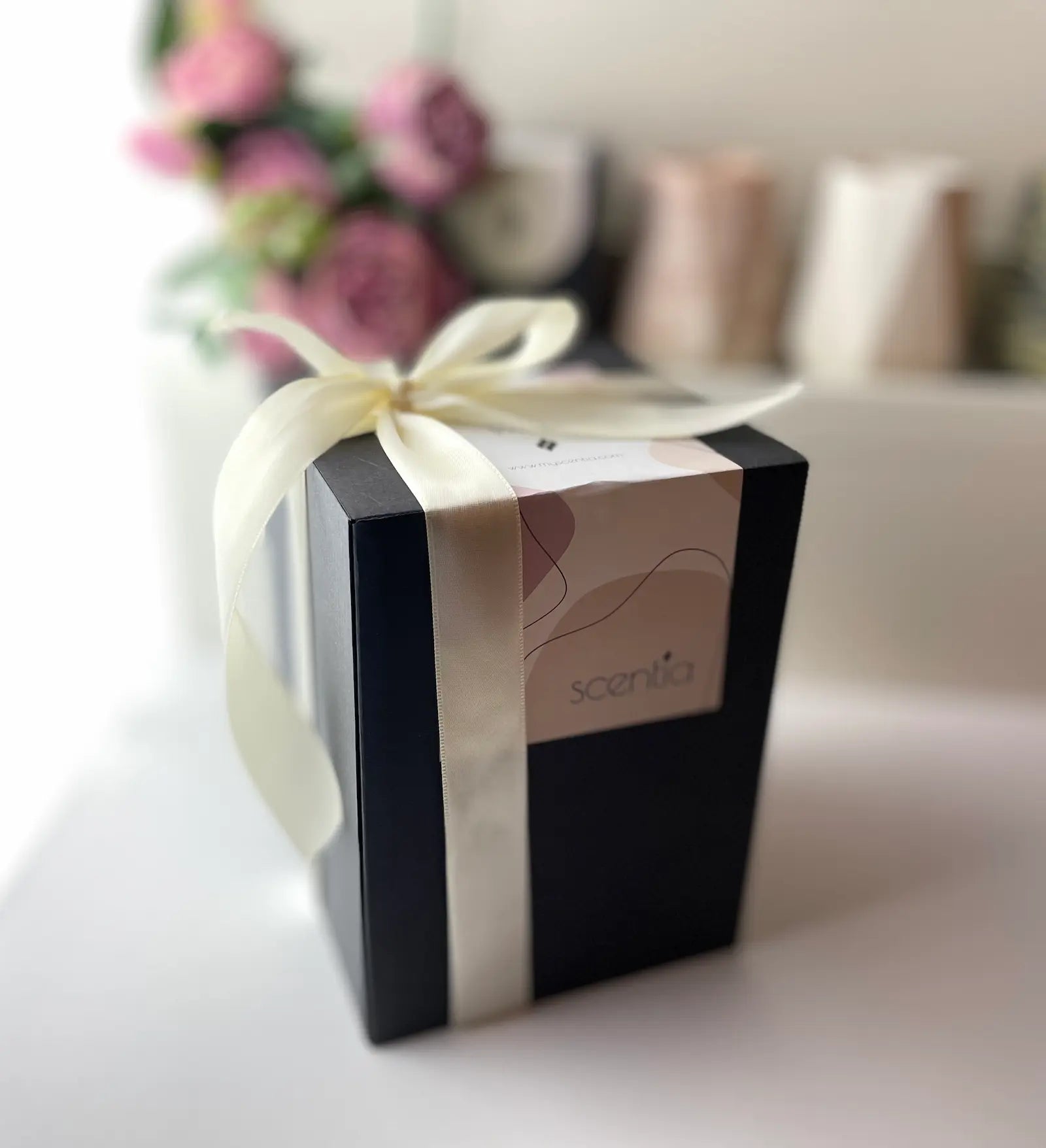 Scentia solid perfumes, aroma lamps, wax melt burners, soy wax candles, home fragrances