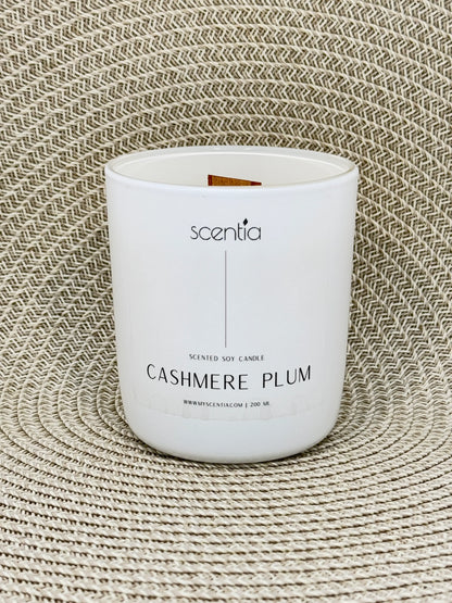 cashmere_plum_soy_wax_candle.